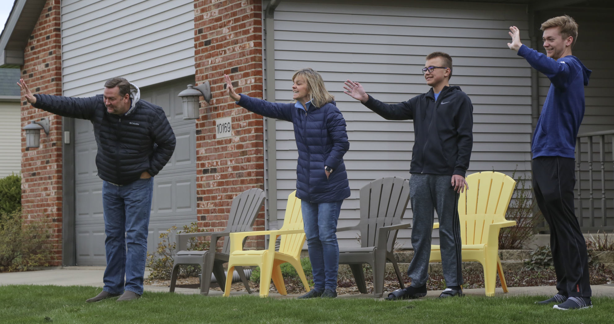 Friends and family welcome St. John teenager diagnosed with brain tumor